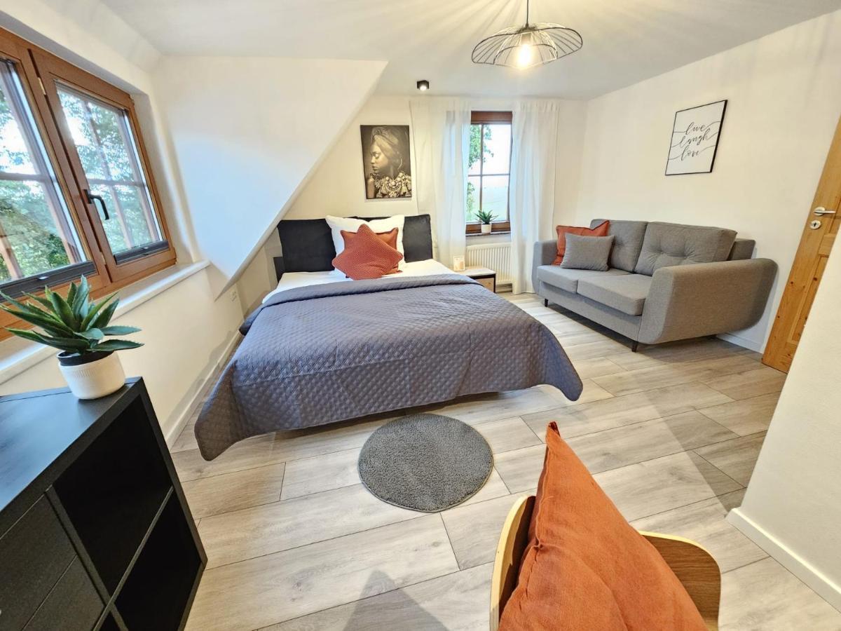 Fewo Am See, Ferienhaus, 7 Schlafzimmer, Waschmaschine, Businesswohnung 萨尔茨吉特 外观 照片