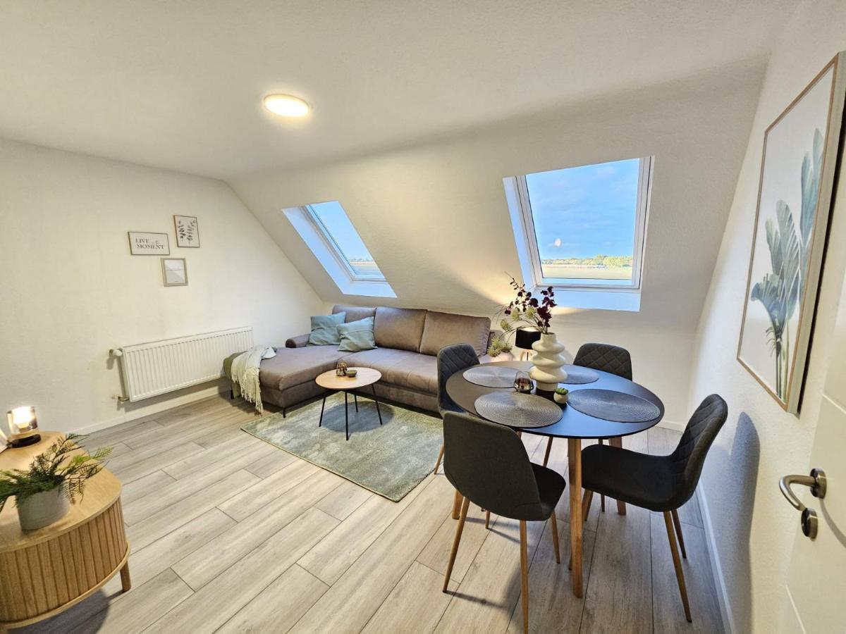 Fewo Am See, Ferienhaus, 7 Schlafzimmer, Waschmaschine, Businesswohnung 萨尔茨吉特 外观 照片