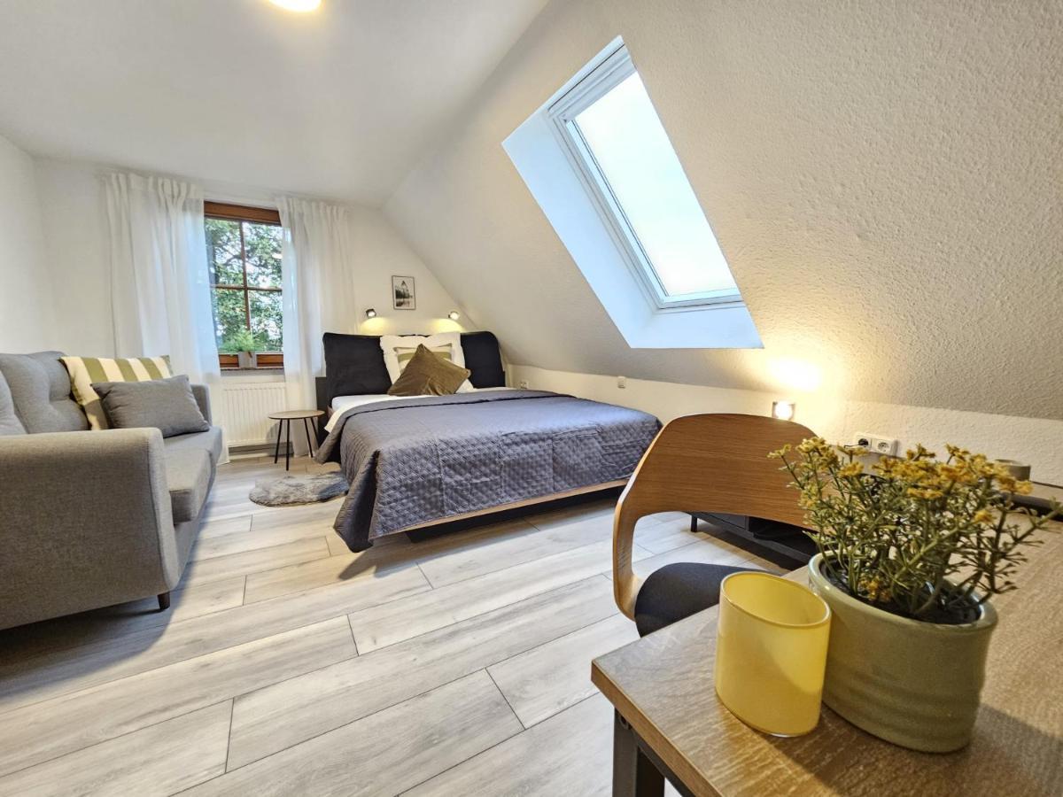 Fewo Am See, Ferienhaus, 7 Schlafzimmer, Waschmaschine, Businesswohnung 萨尔茨吉特 外观 照片
